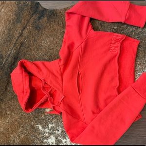 Gymshark red cropped hoodie! Worn 1-2 times